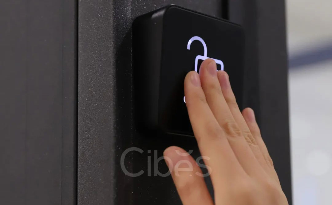 新盛娱乐别墅电梯推出儿童锁功效,给您更大的放心