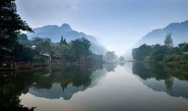 烟雨江南图